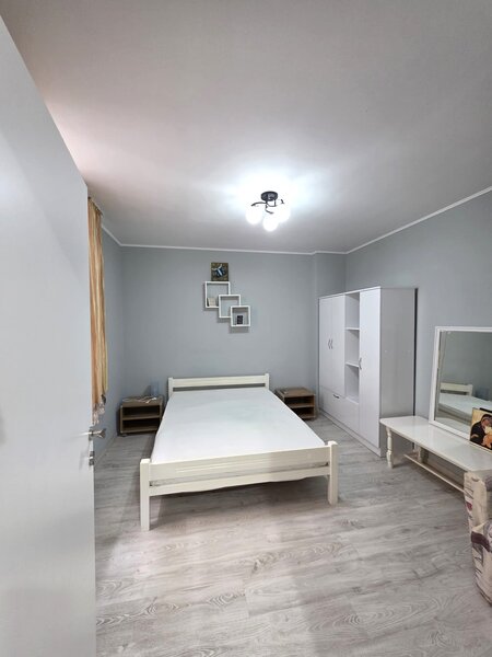 Parc Carol – apartament 2 camere – 50 mp – 350 eur